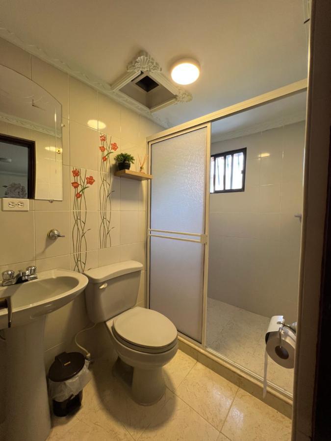 Casa Hotel Flor Del Valle Cali Zewnętrze zdjęcie